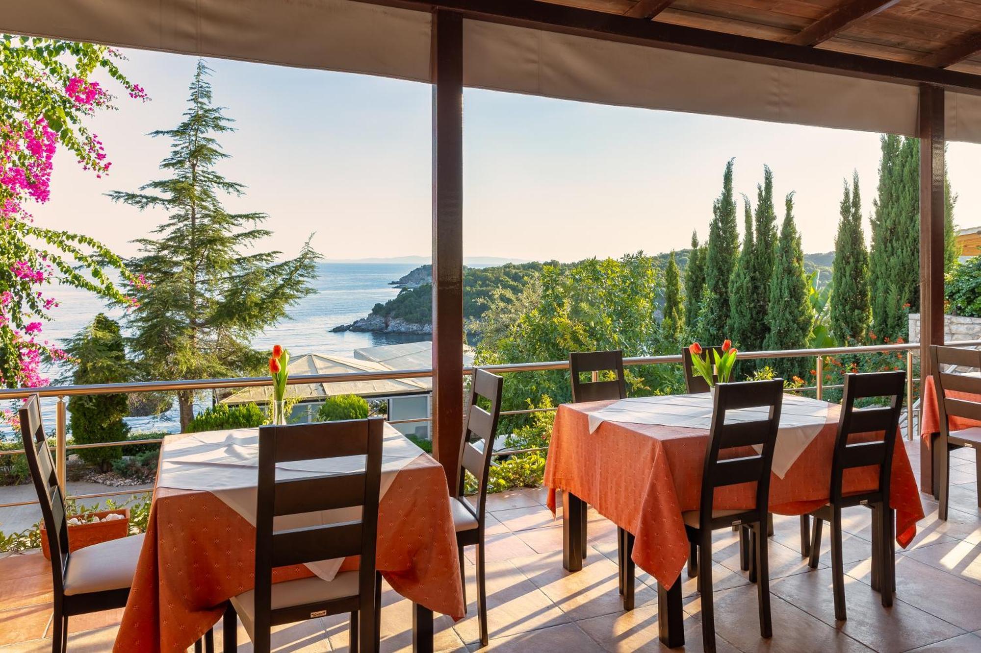 Costa Smeralda Sivota  Exterior photo